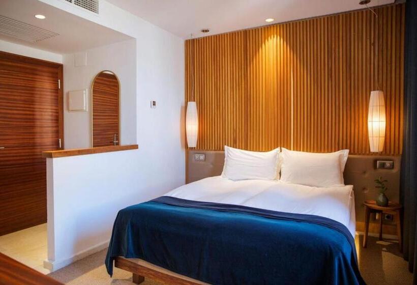 Standard Single Room, Portixol Hotel & Restaurant
