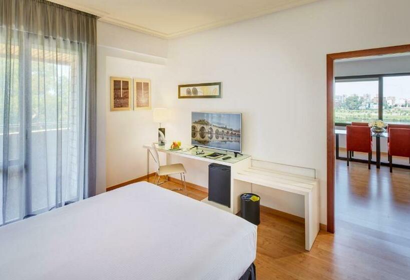 주니어 스위트, Sercotel Gran Hotel Zurbarán