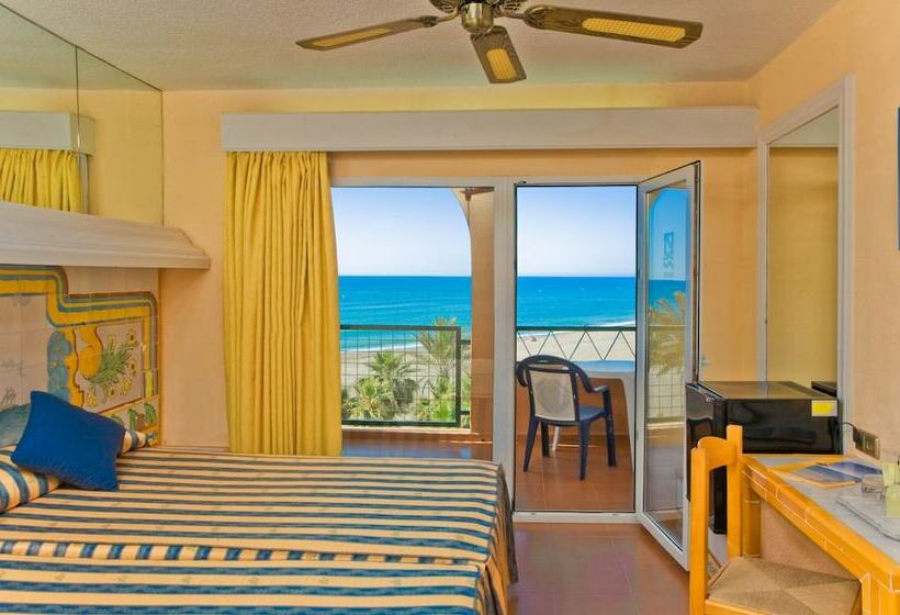 غرفة قياسية, Playavera