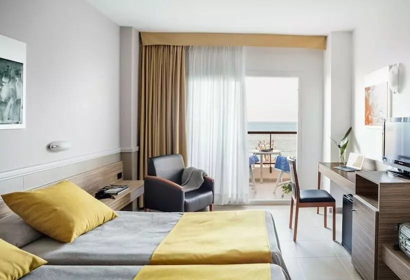 اتاق پریمیوم چهارنفره, Aqua Hotel Promenade & Spa 4 Sup*