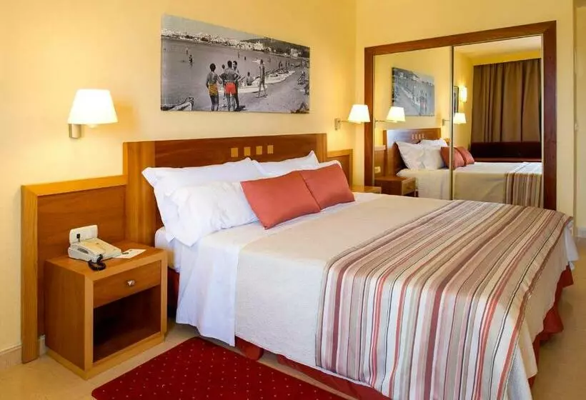 اتاق سوپریور با چشم‌انداز دریا و بالکن, Bellamar Hotel Beach & Spa