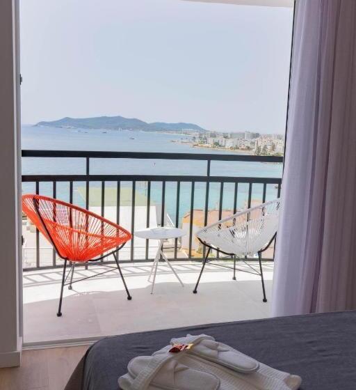 اتاق سوپریور با چشم‌انداز دریا, Cenit & Apts. Sol Y Viento