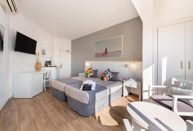 اتاق سوپریور با چشم‌انداز دریا, Cenit & Apts. Sol Y Viento