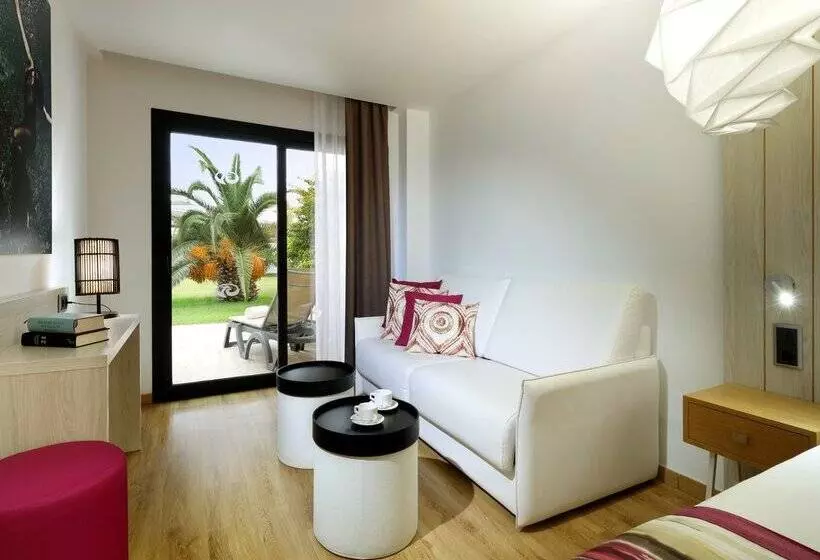 スーペリアールーム, Grand Palladium White Island Resort & Spa