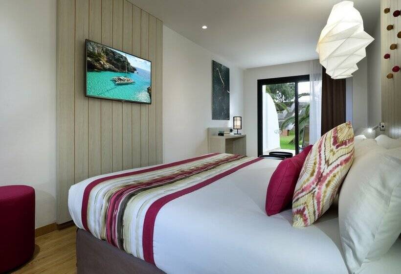 Quarto Superior, Grand Palladium White Island Resort & Spa