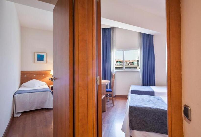 اتاق استاندارد سه نفره, Acta Antibes