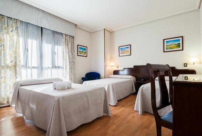 اتاق استاندارد, Alcantara