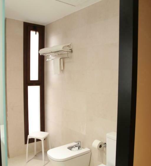 اتاق اجرایی, Alcantara