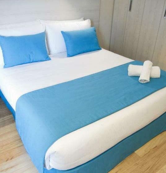 标准三人间, ALEGRIA Maripins