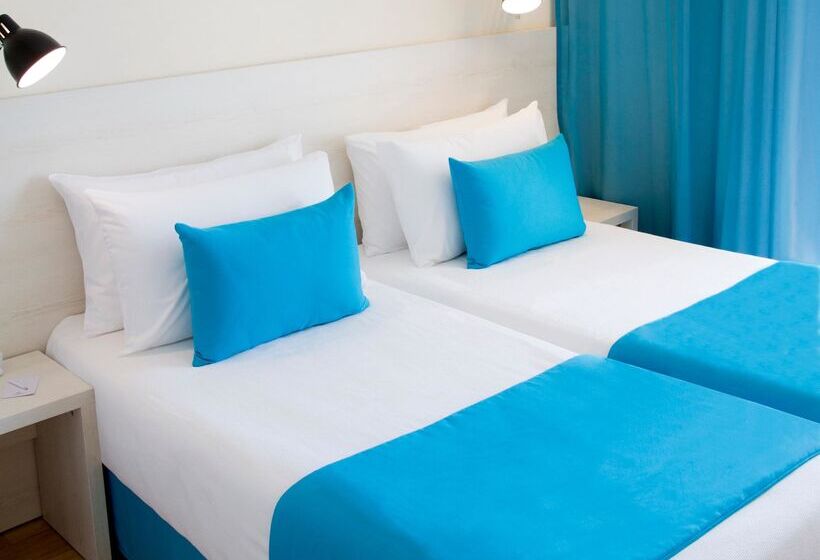 标准间带游泳池, ALEGRIA Maripins