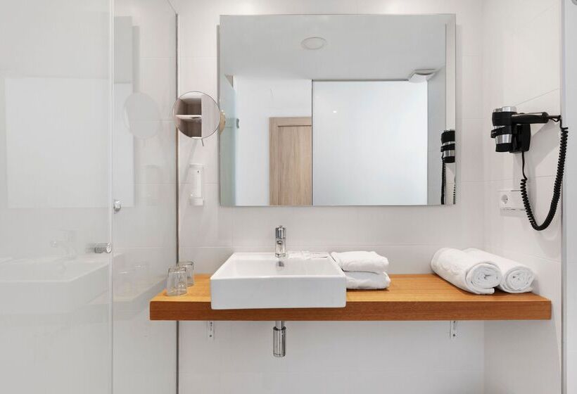 חדר סטנדרט, Alua Boccaccio