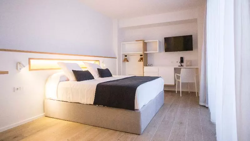 اتاق سوپریور, Anfora Ibiza