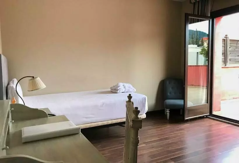 Chambre Standard Individuelle, Blancafort Spa Termal