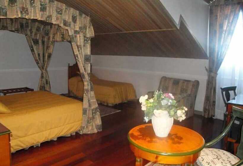 スタンダードトリプルルーム, Camino De Santiago