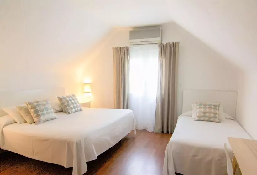 Chambre Triple Standard, Capri