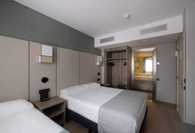 Номер Стандарт Трехместный, Catalonia Albeniz