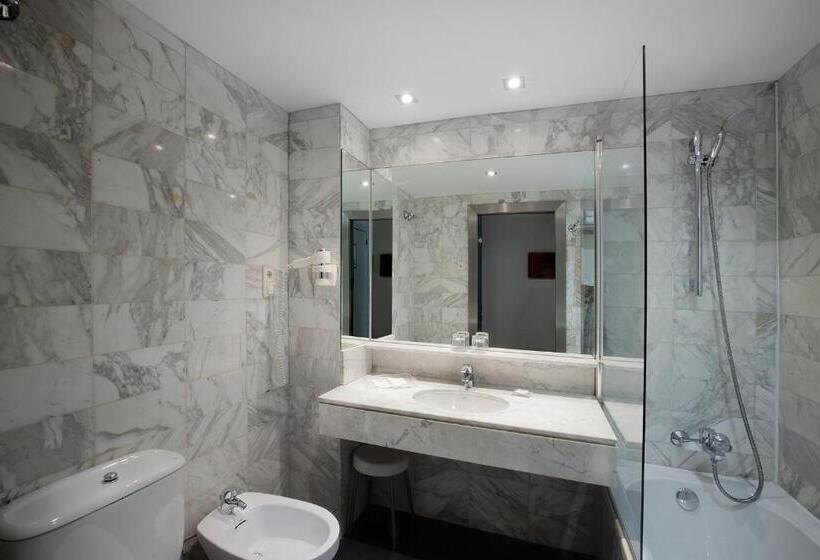 Номер Премиум, Catalonia Albeniz