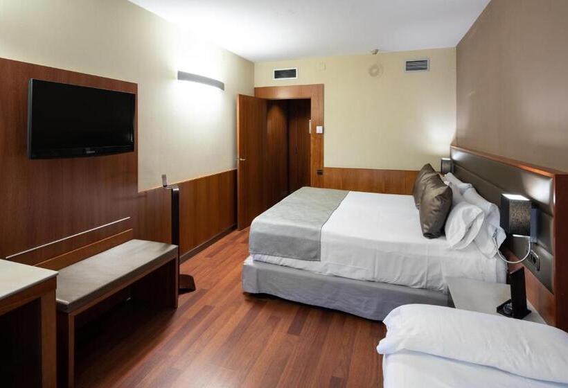 标准三人间, Catalonia Diagonal Centro