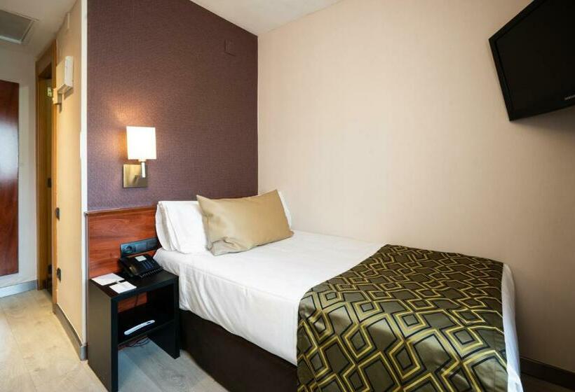 Номер Стандарт Индивидуальный, Catalonia Park Putxet