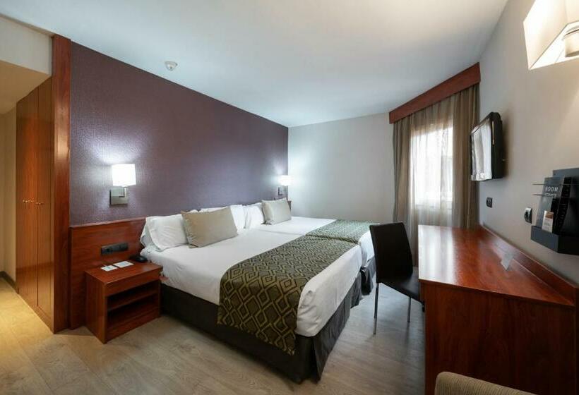 Семейный Номер, Catalonia Park Putxet