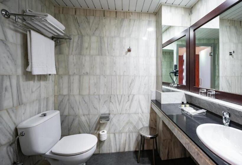 Семейный Номер, Catalonia Park Putxet