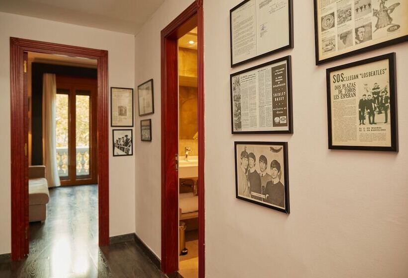 Номер Стандарт, El Avenida Palace