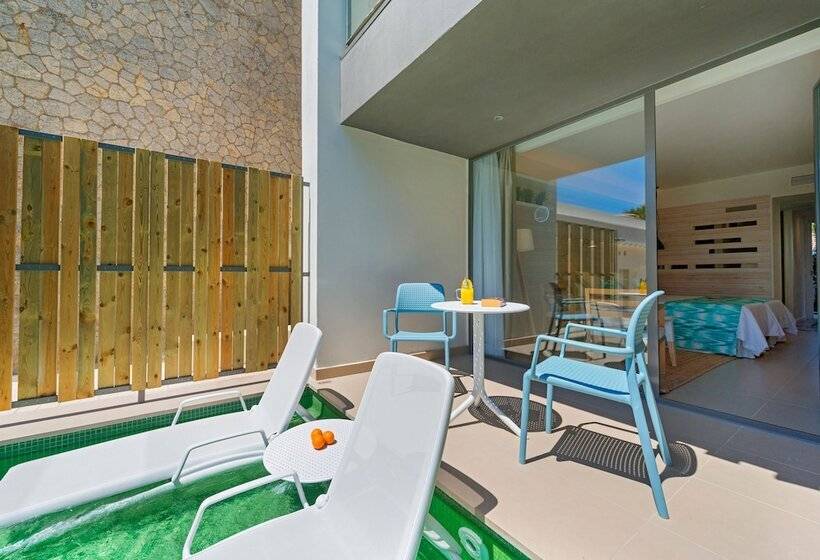 Standard swim-up room, Fergus Style Palmanova - Adults Only