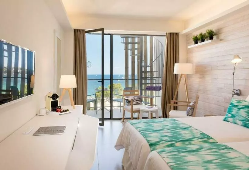 اتاق استاندارد با تراس و چشمانداز دریا, Fergus Style Palmanova - Adults Only