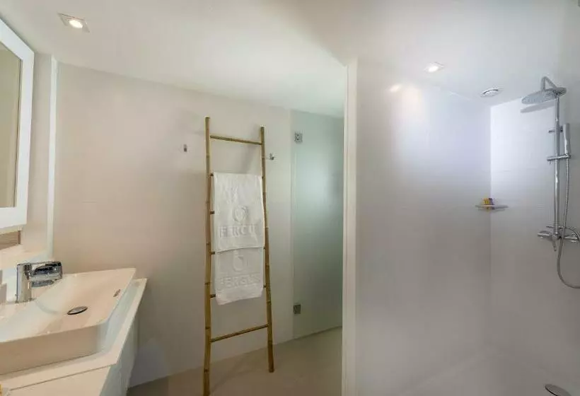 اتاق استاندارد با تراس و چشمانداز دریا, Fergus Style Palmanova - Adults Only