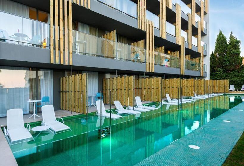 Standard swim-up room, Fergus Style Palmanova - Adults Only