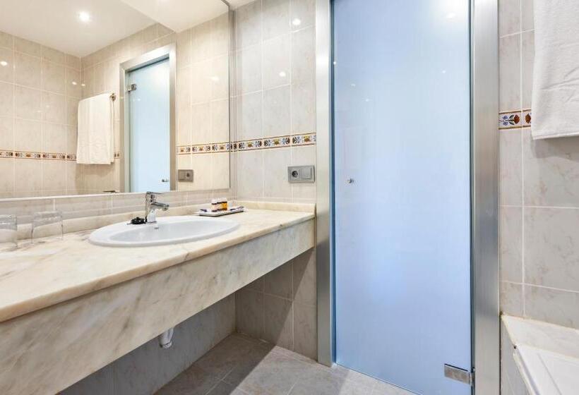 Номер Стандарт Трехместный, Globales Torrenova - Adults Only