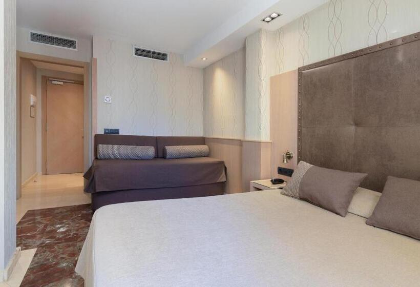 اتاق استاندارد چهار تخته, Gotico