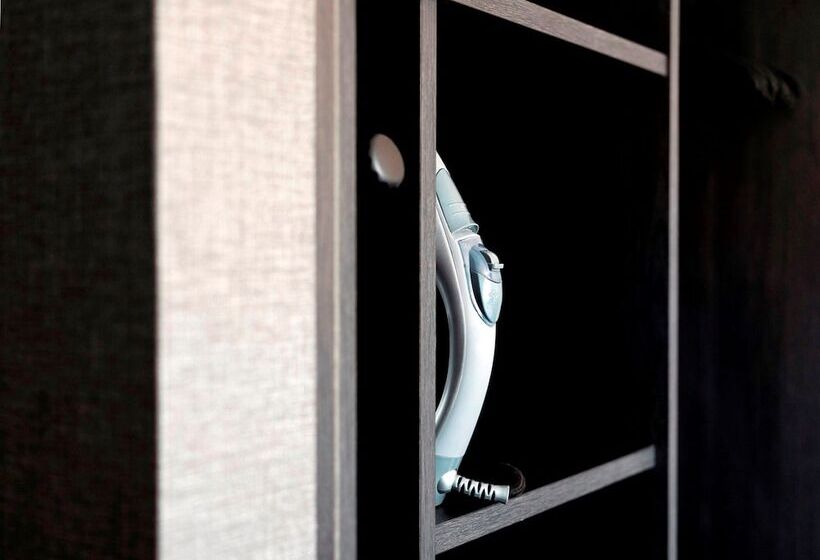 Трехместный Номер Superior, Hg City Suites Barcelona