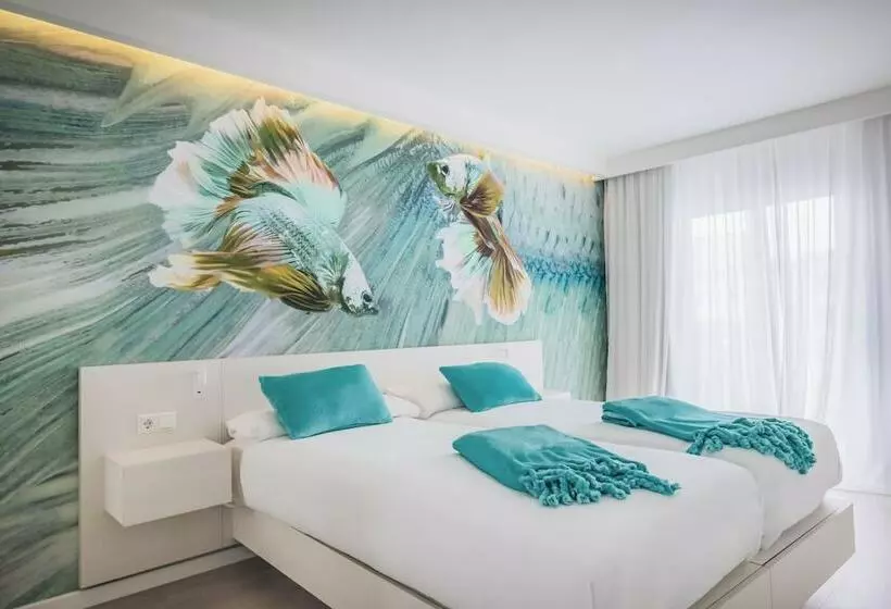 سوییت خانوادگی, Iberostar Waves Alcudia Park