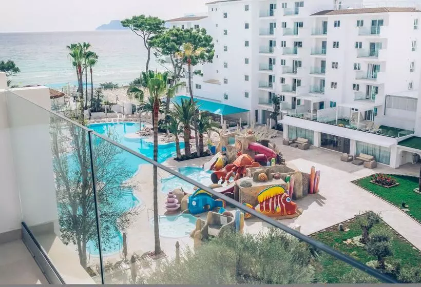 اتاق خانوادگی با چشم‌انداز استخر, Iberostar Waves Alcudia Park