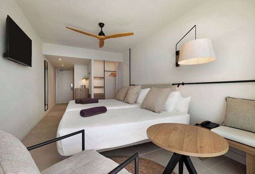 프리미엄 트리플 룸, Inmood Aucanada 4* Sup