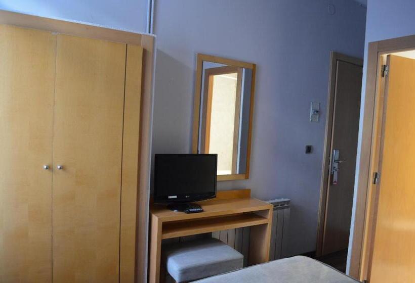 اتاق استاندارد, Lyon