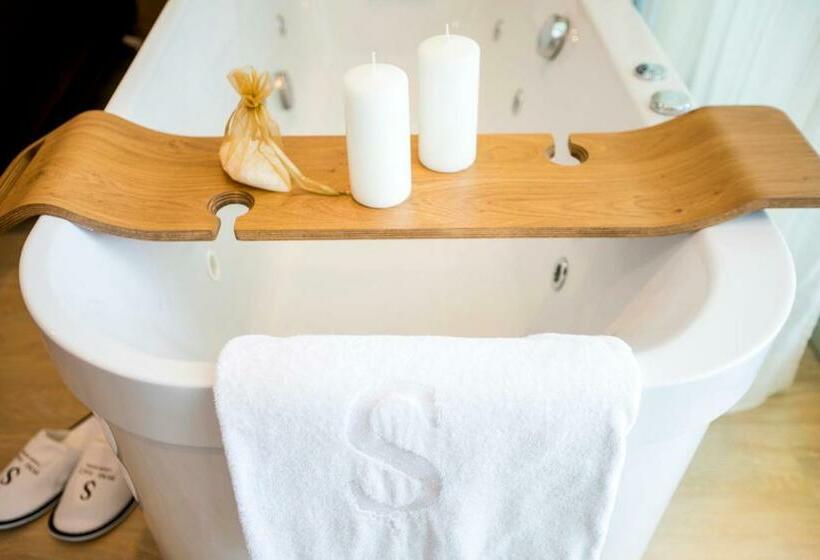 Junior Suite Vue Mer, Pure Salt Garonda  Adults Only