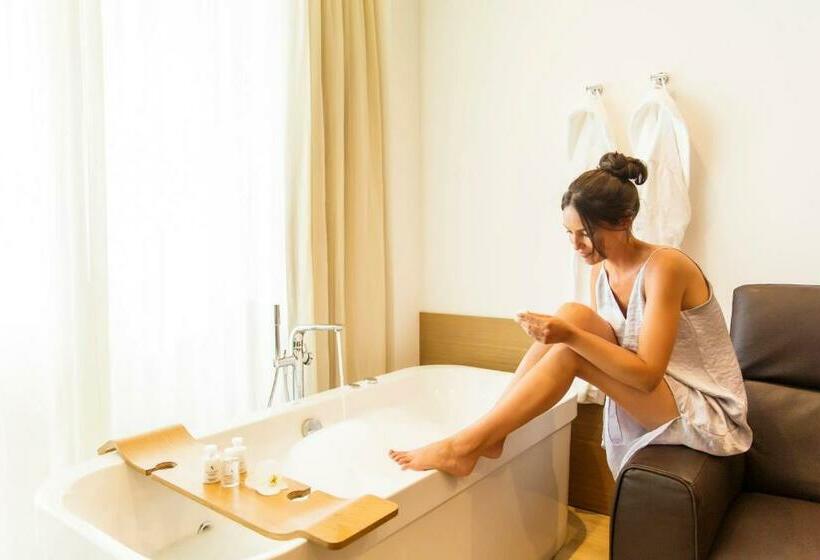 Junior Suite Vue Mer, Pure Salt Garonda  Adults Only