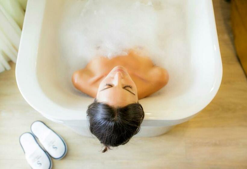 Полулюкс Вид на Море, Pure Salt Garonda  Adults Only