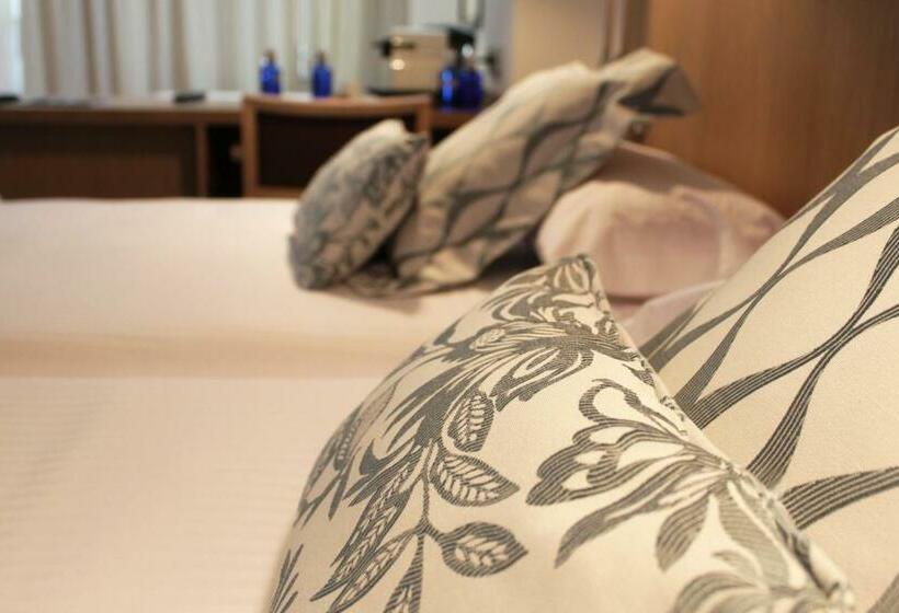 Junior Suite Vue Mer, Pure Salt Garonda  Adults Only