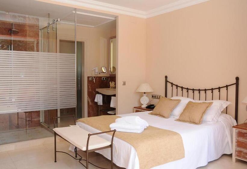 اتاق سوپریور, Restaurant Ceferino