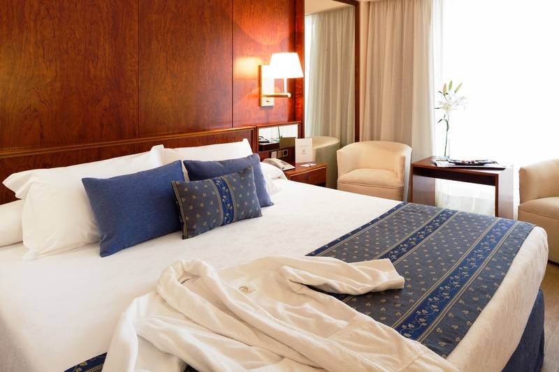 스탠다드 싱글 룸, Royal Plaza