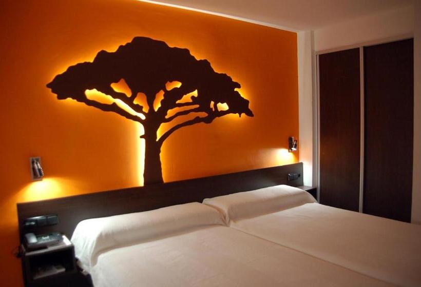 غرفة قياسية, Sol Playa