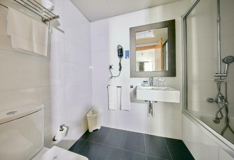 اتاق استاندارد اینتریور, Transit