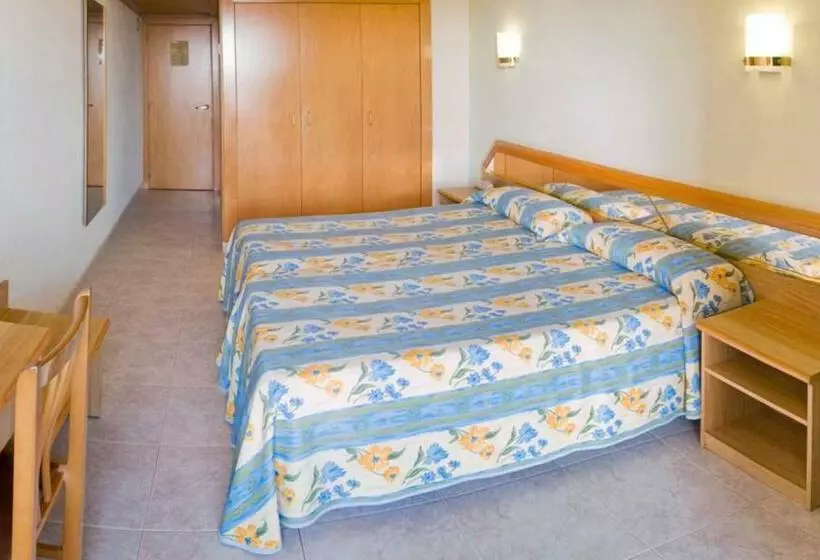 اتاق استاندارد سه نفره, Kaktus Hotel Volga   Adults Recommended