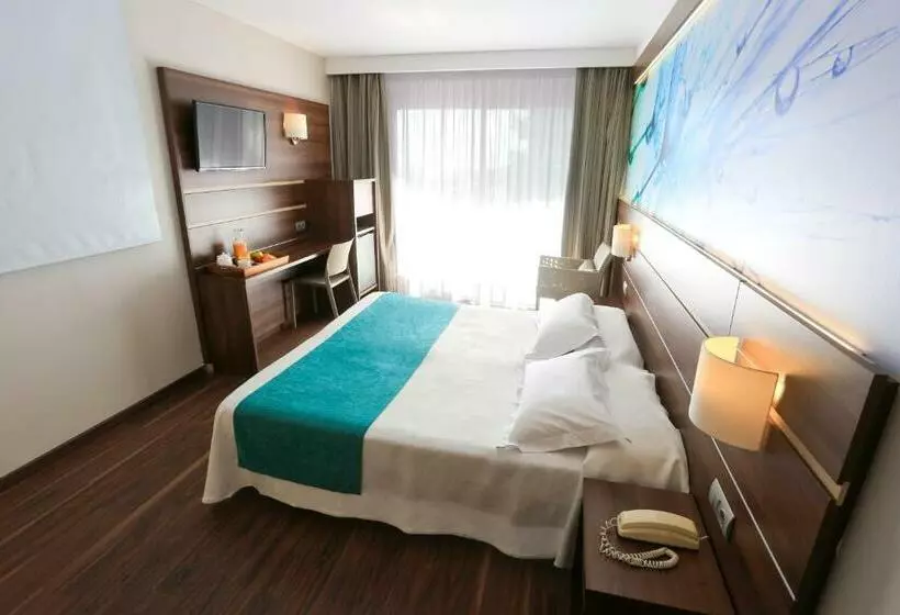 اتاق استاندارد با چشم‌انداز استخر, Kaktus Hotel Volga   Adults Recommended