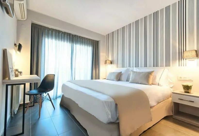 اتاق سوپریور, New Hotel Colon