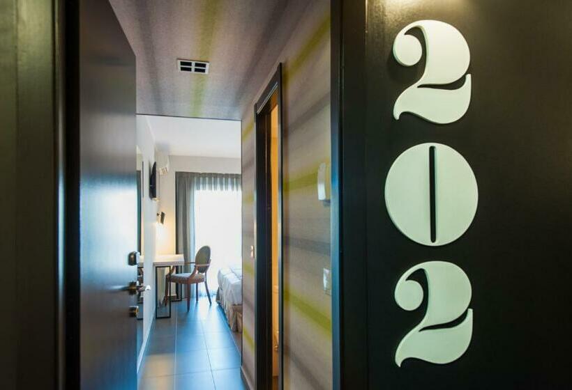 غرفة سوبيريور, New Hotel Colon