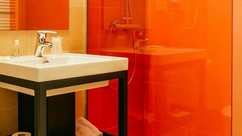 غرفة قياسية فردية, New Hotel Colon